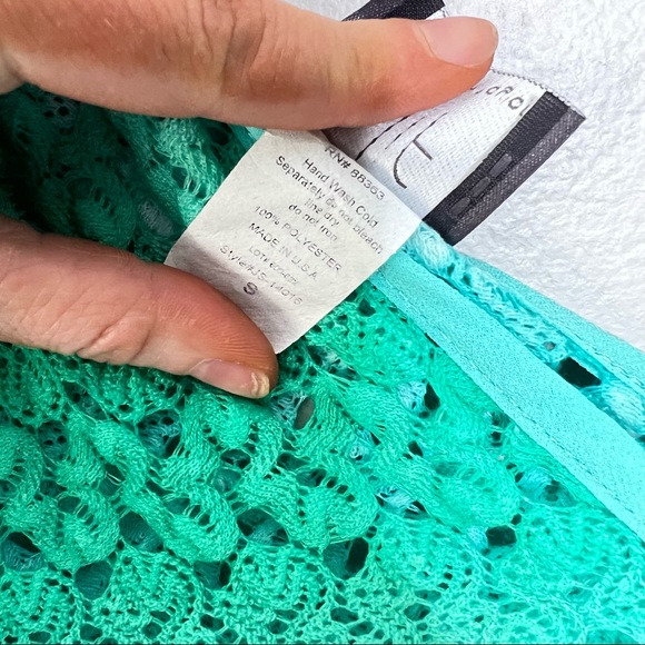 ELIF For Jordan Taylor ombré crochet peacock romper cover up - Picture 4 of 6